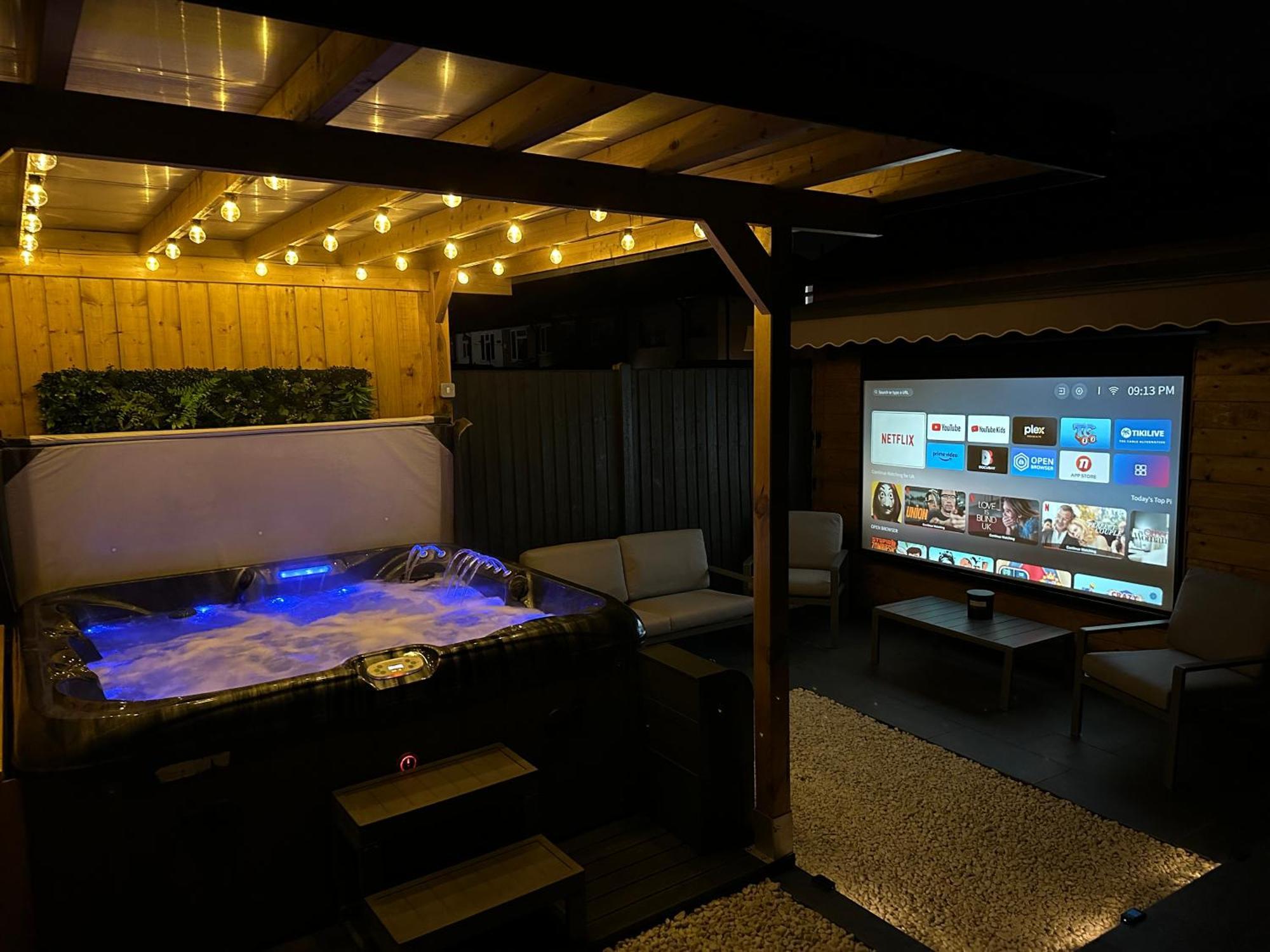 Wild & Free Hot Tub Retreat Apartamento Dartford Exterior foto