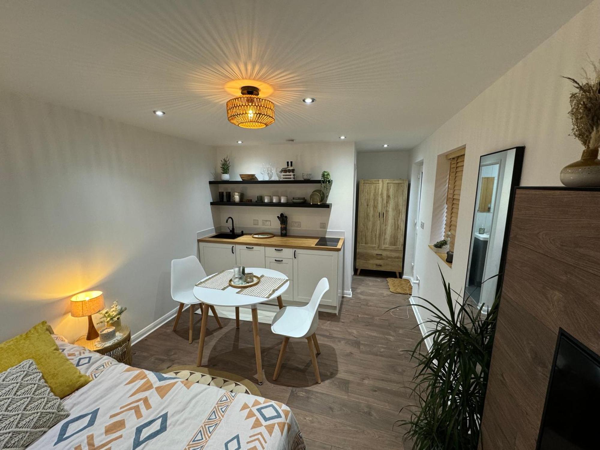 Wild & Free Hot Tub Retreat Apartamento Dartford Exterior foto